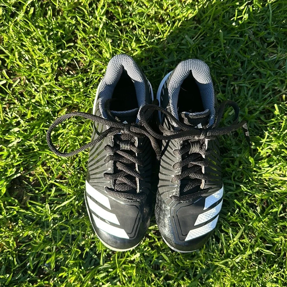 Adidas softball/baseball cleats, size 13 youth - Picture 2 of 6